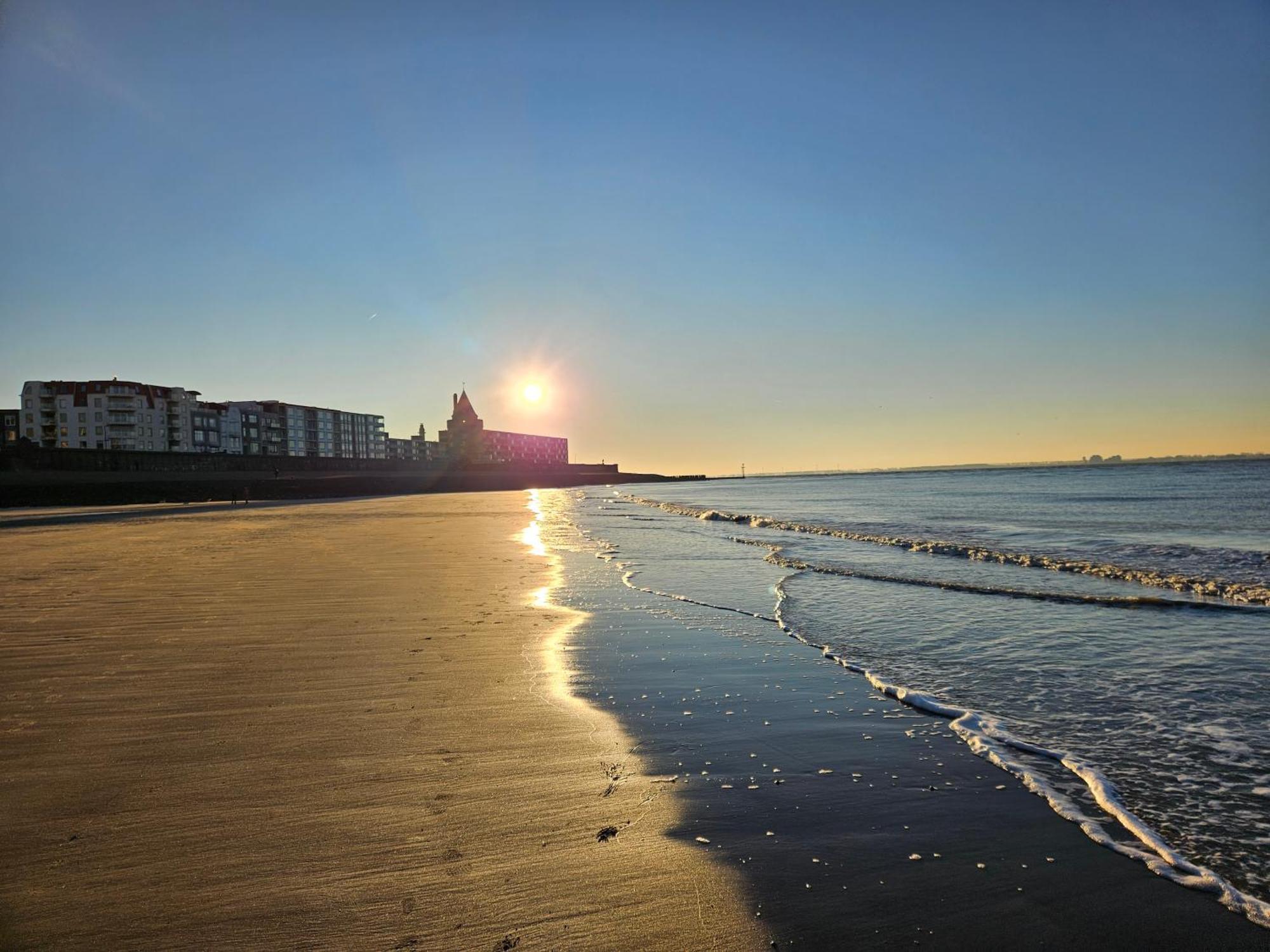 B&B Van Zon Aan Zee Флиссинген Экстерьер фото